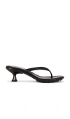 Mansur Gavriel Mari Å‡‰éž‹ Â€“ É»‘è‰². Å°ºç � 36.5 (also Â€“ 36, 37, 37.5, 38, 38.5, 39, 40). In Black