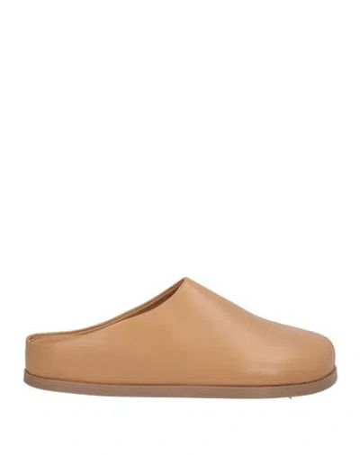 MANSUR GAVRIEL MANSUR GAVRIEL WOMAN MULES & CLOGS CAMEL SIZE 5 LEATHER