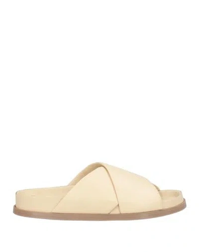 Mansur Gavriel Everyday Leather Sandals In Cream
