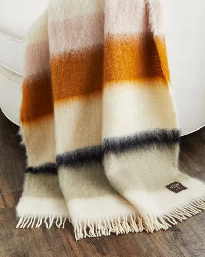 Mantas Ezcaray Serenity Collection Throw Blanket In Cream