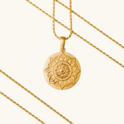Mantra I Am Grateful Mandala Necklace In Gold