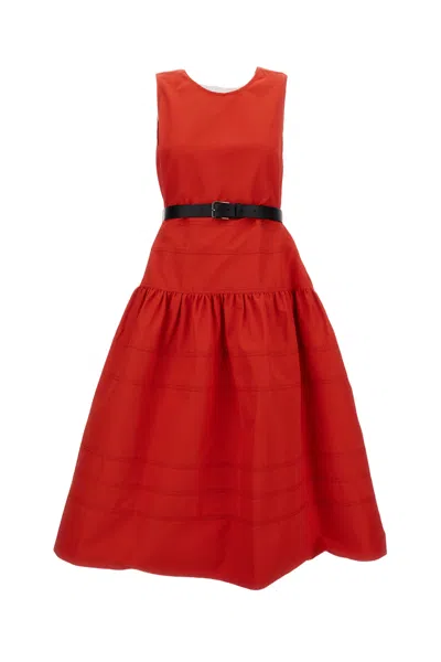 Mantù Red Dress With Silhouette