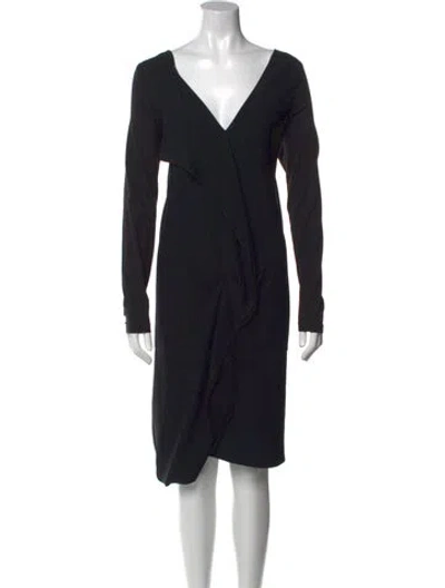 Pre-owned Mantù V-neck Midi Length Dress In Black