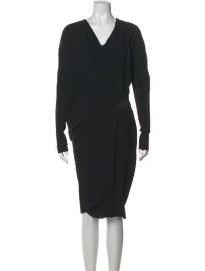 Pre-owned Mantù V-neck Midi Length Dress In Black