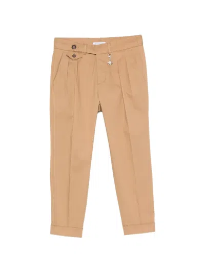 Manuel Ritz Pleated Turn-up Trousers In Brown