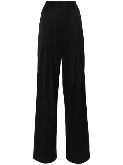 Manurí Pleat-detail Trousers In 黑色