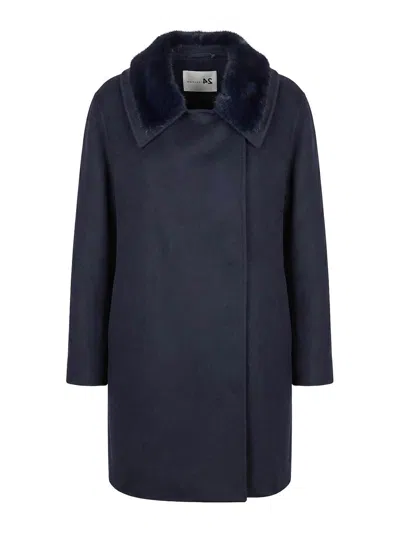Manzoni 24 Cashmere Coat With Mink Details In Black