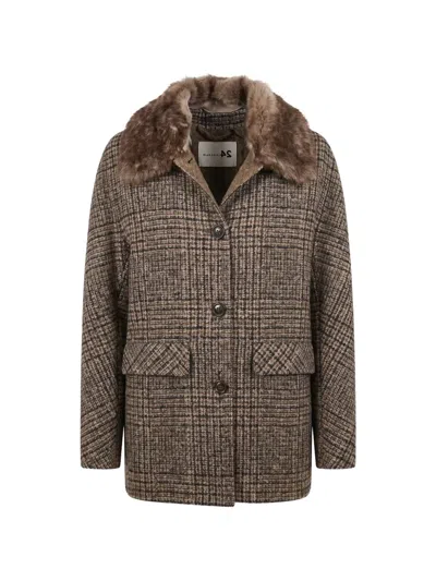 Manzoni 24 Checked Fur-collar Coat In Brown