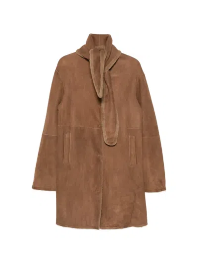 Manzoni 24 Shearling-linned Scarf-detail Coat In Brown