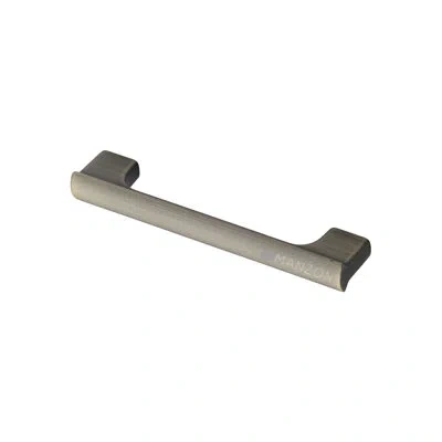 Manzoni Appleton Cabinet Pull In Antiqued Brass