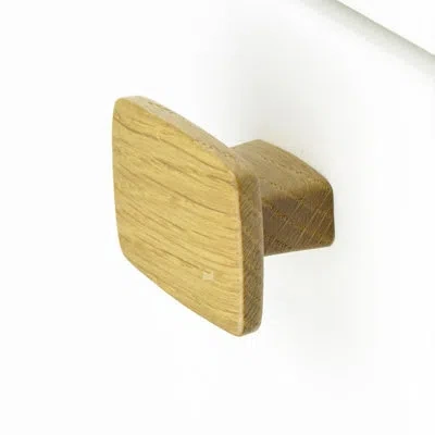 Manzoni Designer Wood Rectangular Cabinet Knob In Oak