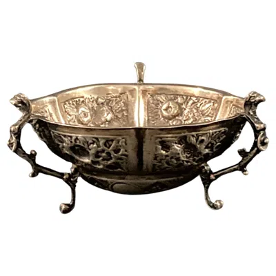 Pre-owned Mappin & Webb A Victorian 1898 Hallmarked Sterling Silver Footed Dish By  London In Black