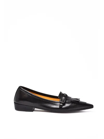 Mara Bini Black Leather Pointed Loafers