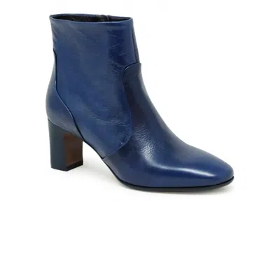 Mara Bini Blue Leather Ankle Boots
