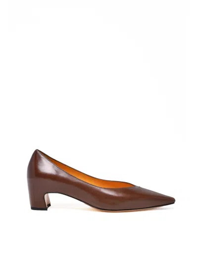 Mara Bini Brown Leather Pointed Pumps In Burgundy