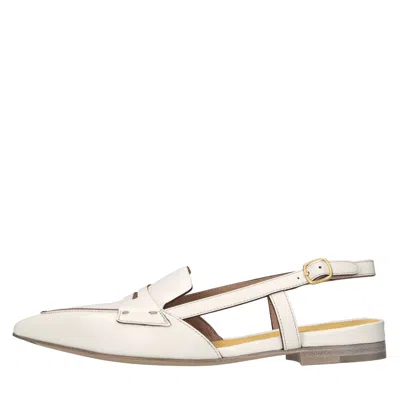 Mara Bini Flat Shoes In Bianco Neutri