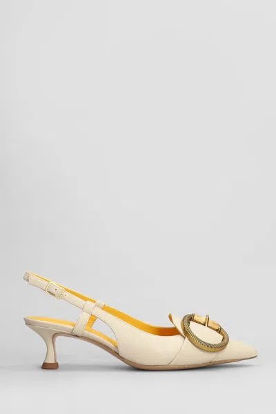Mara Bini Pumps In 中性色