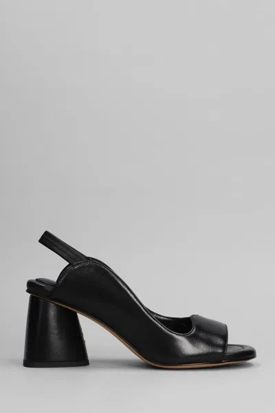 Mara Bini Sandals In Black
