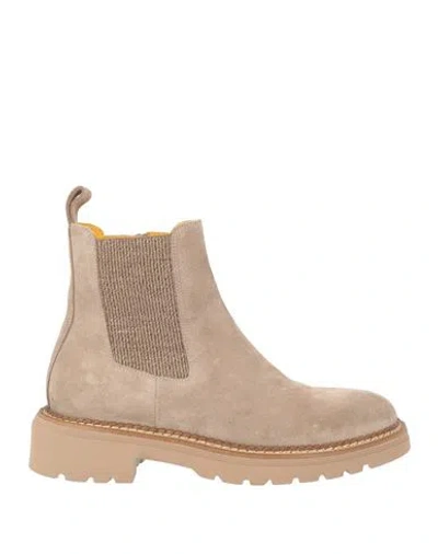 Mara Bini Woman Ankle Boots Beige Size 7 Leather In Neutral