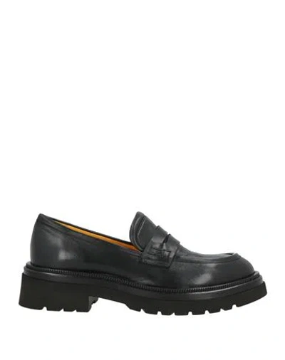 Mara Bini Woman Loafers Black Size 8 Leather