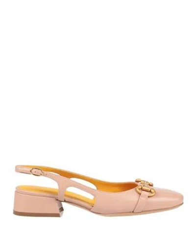 Mara Bini Woman Pumps Blush Size 6 Soft Leather In Pink