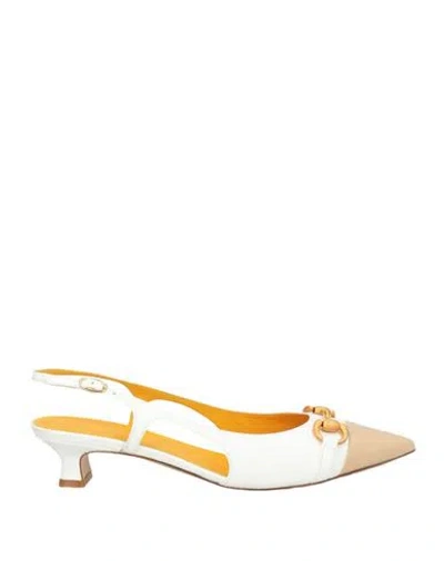 Mara Bini Woman Pumps Ivory Size 6 Leather In White