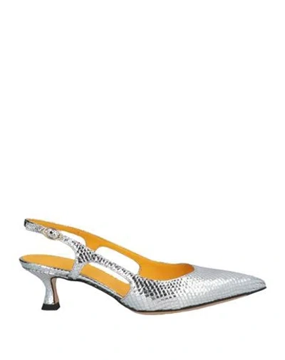 Mara Bini Woman Pumps Silver Size 8 Textile Fibers