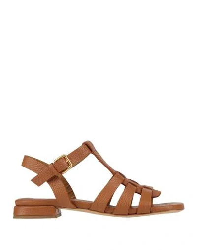 Mara Bini Woman Sandals Tan Size 10.5 Leather
