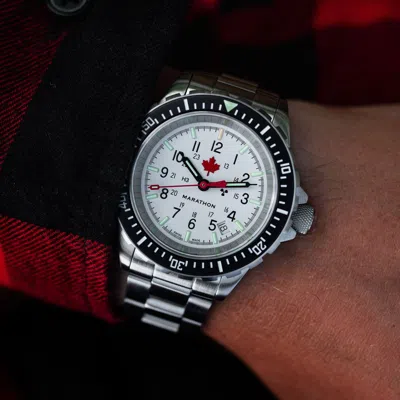 Pre-owned Marathon 41mm Adanac Arctic Red Maple Large Diver's Auto Gsar Limited To 157 Pcs