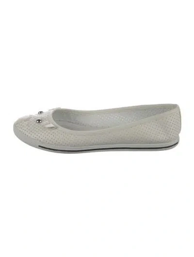 Pre-owned Marc By Marc Jacobs Leather Ballet Flats In White