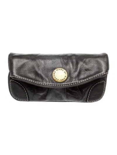 Pre-owned Marc By Marc Jacobs Leather Clutch In Black