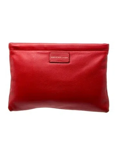 Pre-owned Marc By Marc Jacobs Leather Clutch In Red