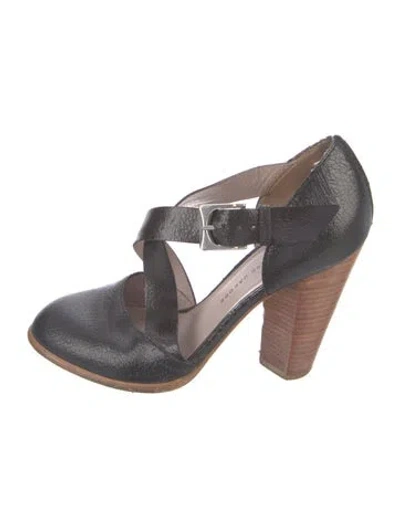 Pre-owned Marc By Marc Jacobs Leather D'orsay Pumps In Black