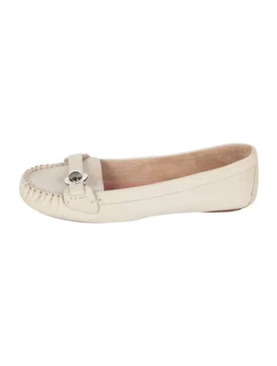 Pre-owned Marc By Marc Jacobs Leather Loafers In Neutrals