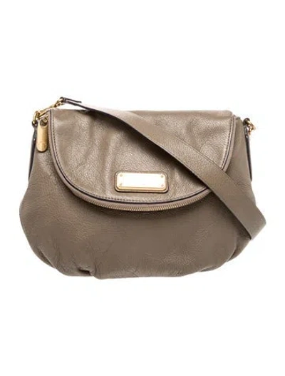 Pre-owned Marc By Marc Jacobs Leather Shoulder Bag In Neutral