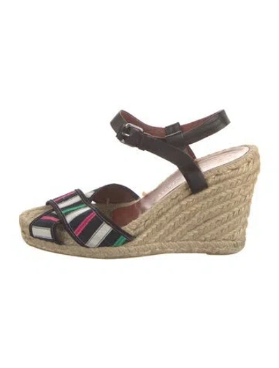 Pre-owned Marc By Marc Jacobs Leather Striped Pumps In Black