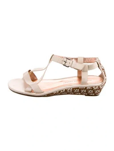 Pre-owned Marc By Marc Jacobs Leather T-strap Sandals In Transparent