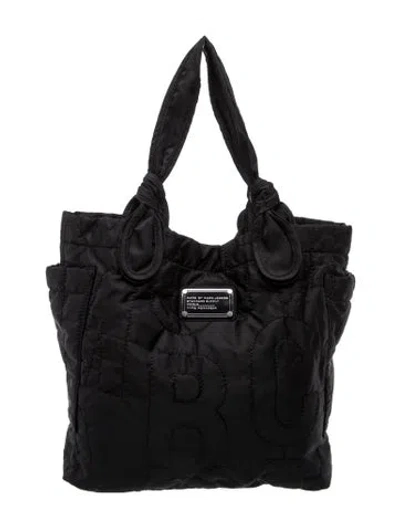 Pre-owned Marc By Marc Jacobs Nylon Shoulder Bag In Black