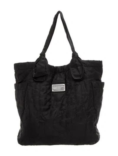 Pre-owned Marc By Marc Jacobs Nylon Tote In Black