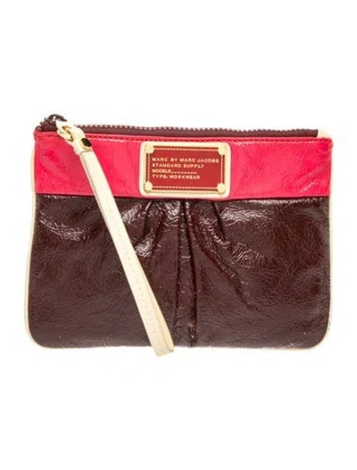 Pre-owned Marc By Marc Jacobs Patent Leather Clutch In Brown