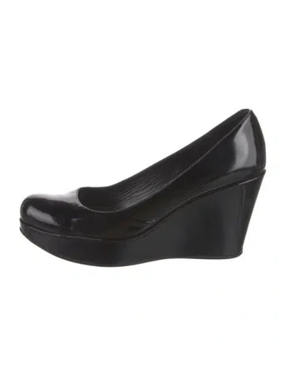 Pre-owned Marc By Marc Jacobs Patent Leather Pumps In Black