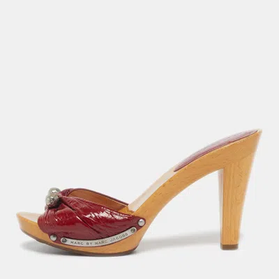 Pre-owned Marc By Marc Jacobs Size 39 Red Patent Leather Slide Clog