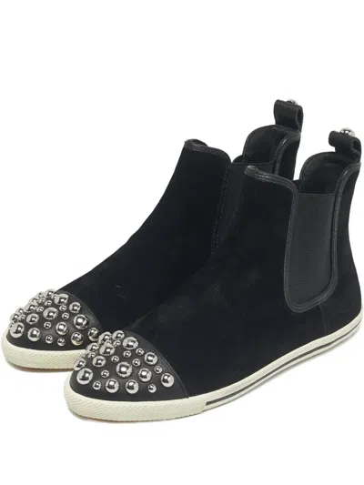 Pre-owned Marc By Marc Jacobs Studded Sneakers In Black