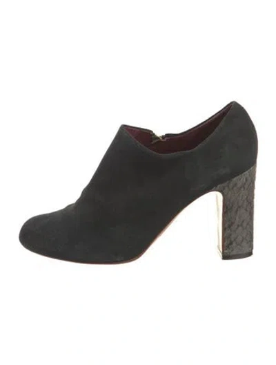 Pre-owned Marc By Marc Jacobs Suede Pumps In Multi