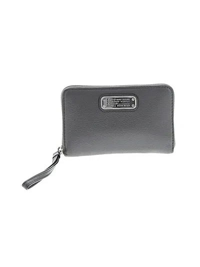 Pre-owned Marc By Marc Jacobs Wallet In Gray