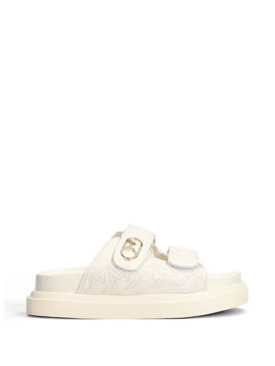 Marc Ellis Calipso 002 Logo-plaque Quilted Sandals In White