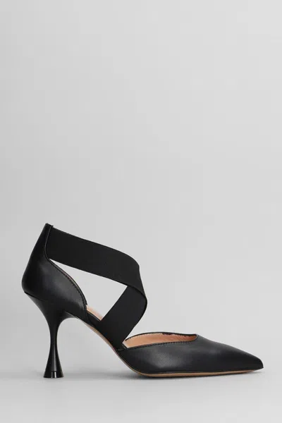 Marc Ellis Pumps