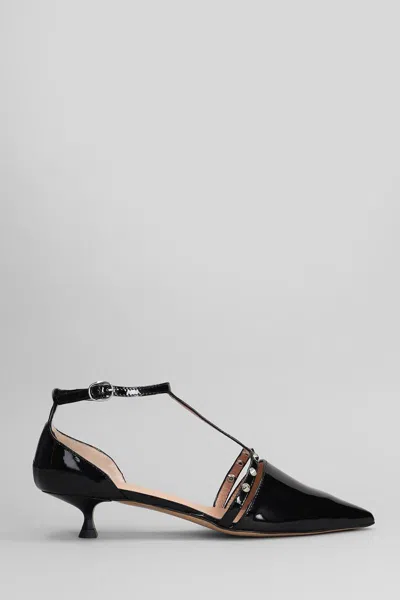 MARC ELLIS MARC ELLIS PUMPS
