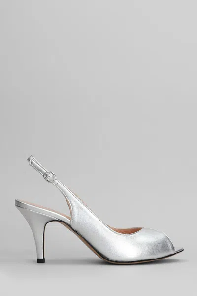 MARC ELLIS MARC ELLIS PUMPS