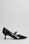 Marc Ellis Pumps In Black Leather In Black
